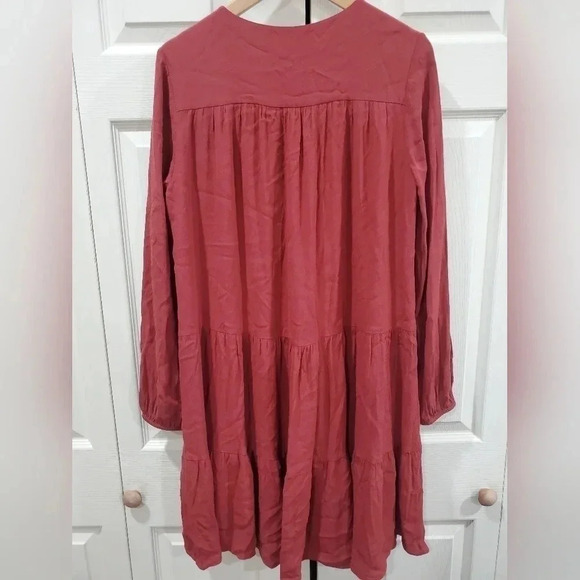 Aritzia Wilfred Barossa Dress Size Medium Tiered Mini Solid Red Carmine L Sleeve - Picture 10 of 15
